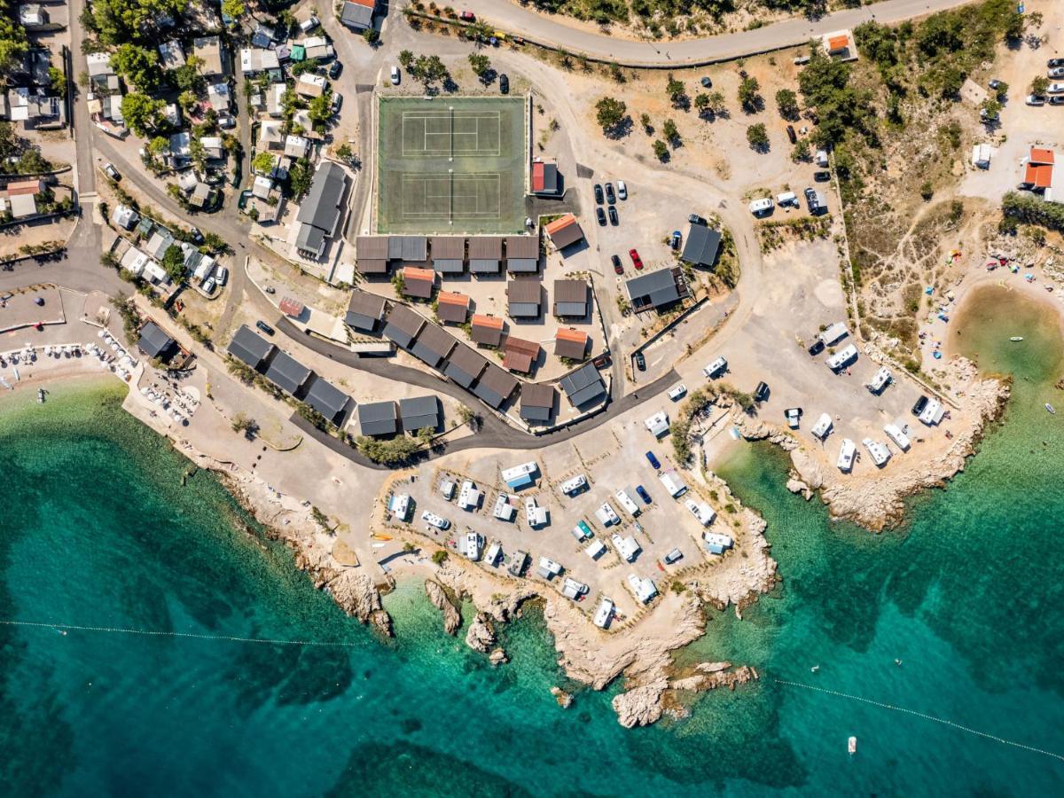 Holiday Home Seaside Mobile Home By Interhome Šilo Εξωτερικό φωτογραφία