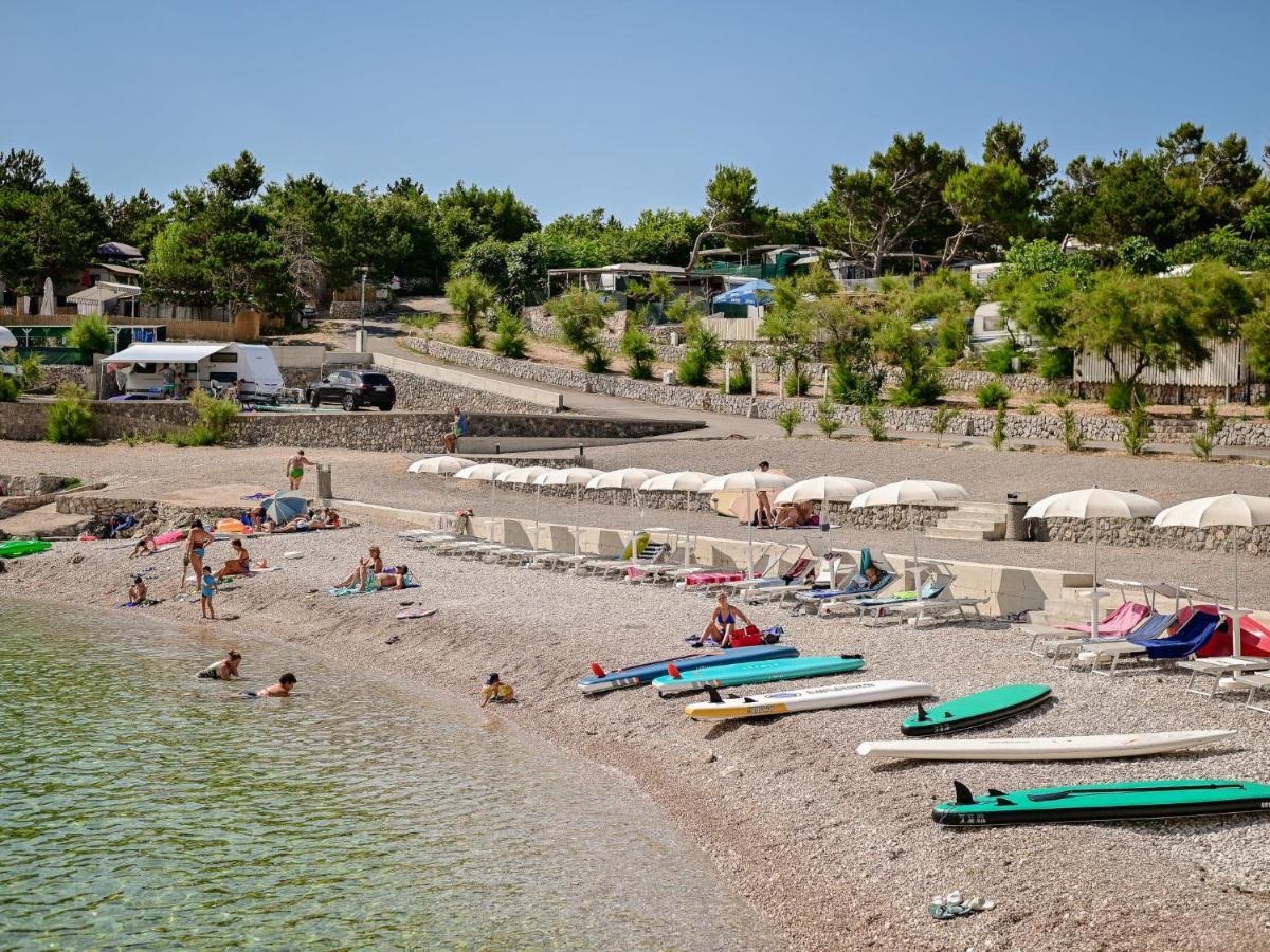 Holiday Home Seaside Mobile Home By Interhome Šilo Εξωτερικό φωτογραφία