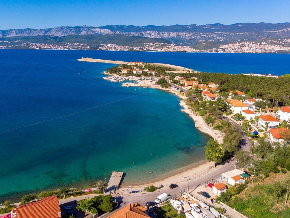 Holiday Home Seaside Mobile Home By Interhome Šilo Εξωτερικό φωτογραφία